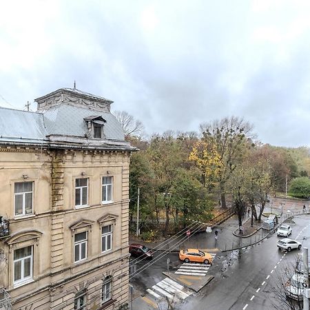 Inshiapartments On Slovatskoho Str Lviv Bagian luar foto