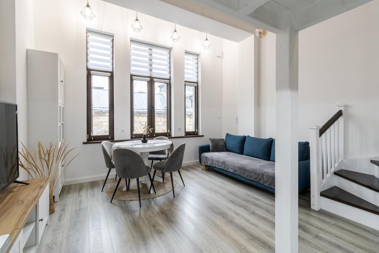 Inshiapartments On Slovatskoho Str Lviv Bagian luar foto