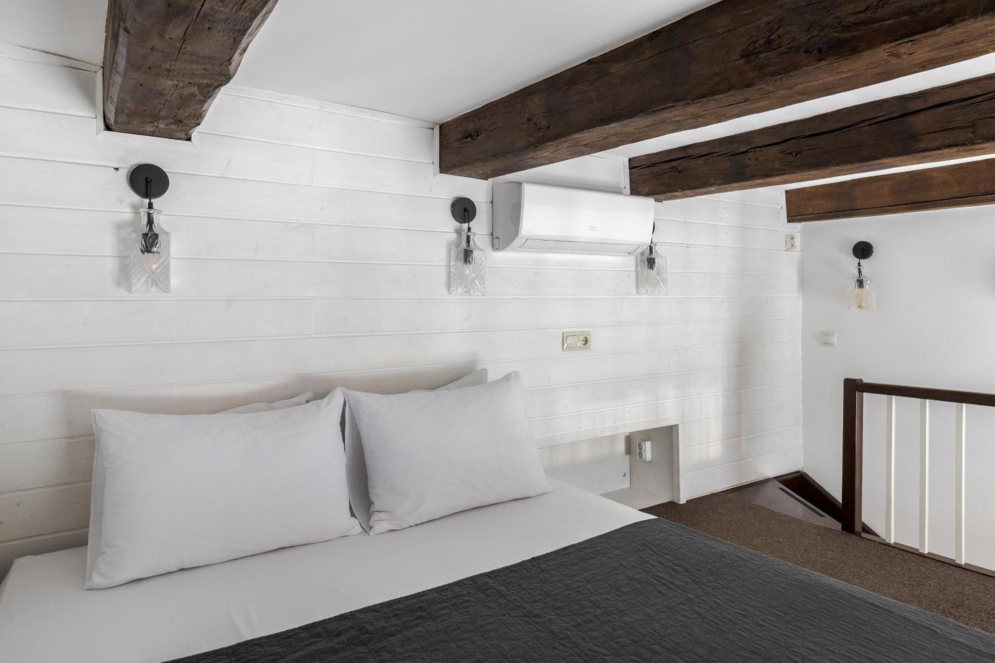 Inshiapartments On Slovatskoho Str Lviv Bagian luar foto